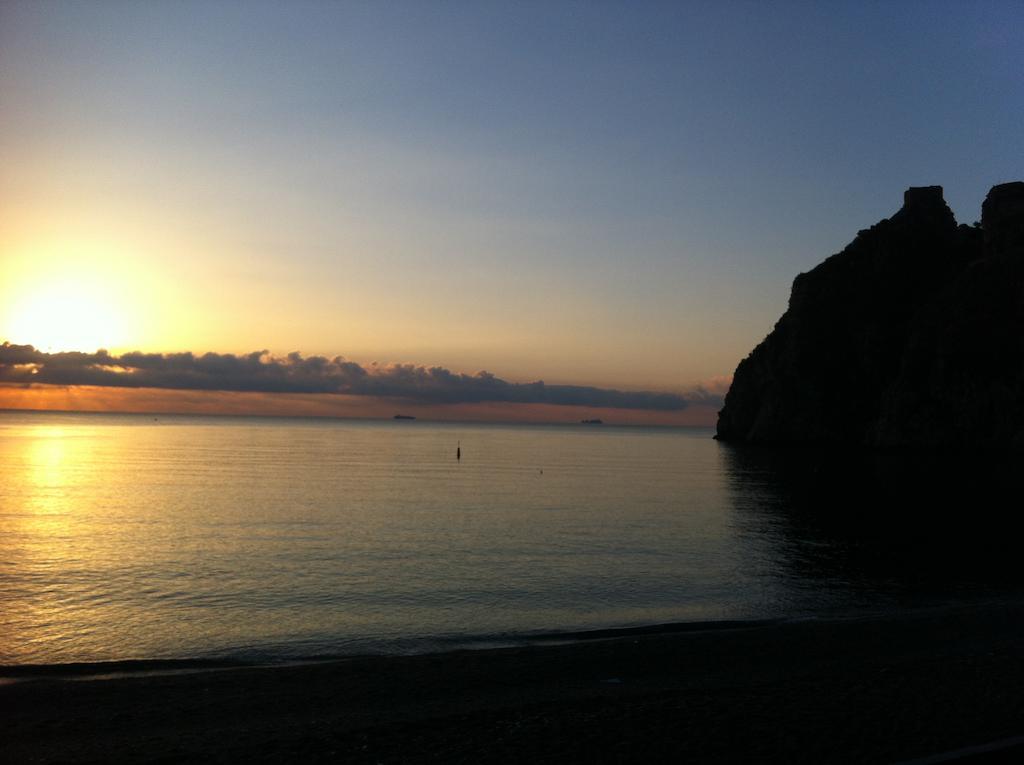 Elihotel SantʼAlessio Siculo Екстериор снимка